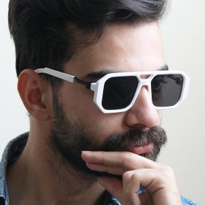 عکس از عینک Marc Jacobs با فریم مربعی شکل مدل 53336 بر روی صورت محمدحسین ابراهیم زاده