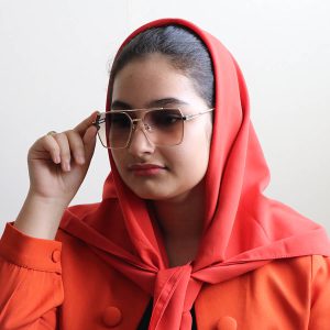 عکس از عینک آفتابی زنانه cartier با فریم شکل مربعی مدل 23071 بر روی صورت فاطمه ابراهیم زاده