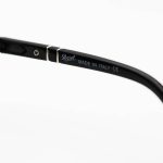 عکس از عینک آفتابی PERSOL با فریم خلبانی، رنگ مشکی، بیس دار و لنز دودی تیره و از جنس شیشه مدل 2405S