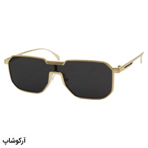 عکس از عینک آفتابی پلیس با فریم طلایی رنگ، مربعی شکل و عدسی یک تکه و دودی تیره مدل 33398