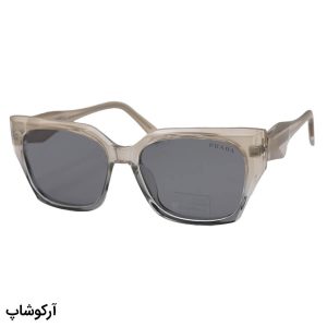 عکس از عینک آفتابی پرادا با فریم رنگ طوسی، شکل گربه‌ای، دسته سیم‌دار و لنز دودی تیره و پلاریزه مدل 66512