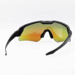 عکس از پک عینک ورزشی و عینک طوفان برند OAKLEY به همراه 4 کاور لنز و تجهیزات جانبی کامل مدل Z87+