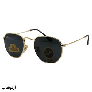 عکس از عینک آفتابی ریبن با فریم رنگ طلایی، شکل چندضلعی و لنز دودی تیره و جنس شیشه مدل RB3548
