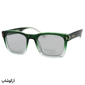 عکس از عینک آفتابی پلاریزه موسکات با فریم رنگ سبز، شکل مستطیلی، دسته سیم‌دار و لنز دودی تیره مدل P1213