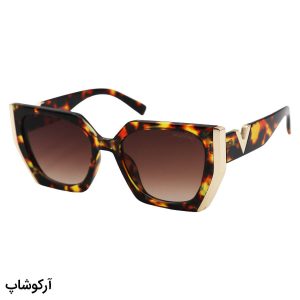 عکس از عینک آفتابی VALENTINO با فریم هاوانا، شکل پروانه‌ای و عدسی قهوه‌ای سایه روشن مدل VN88002