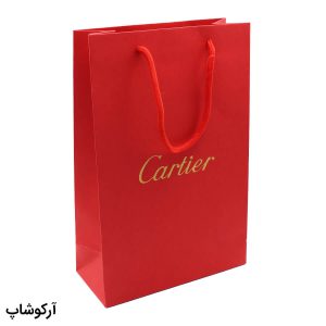 عکس از بگ، پاکت و ساک دستی هدیه عینک کارتیه (CARTIER) با طراحی رنگ قرمز مدل 992903