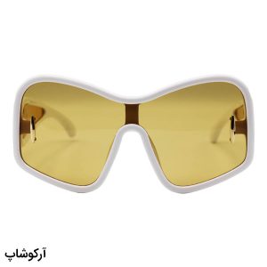عکس از عینک آفتابی فانتزی لووه با فریم رنگ سفید، اور سایز، دسته پهن و عدسی رنگ قهوه‌ای روشن مدل 5000