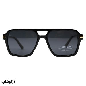 عکس از عینک آفتابی پرادا با فریم خلبانی، رنگ مشکی براق و لنز پلاریزه و دودی تیره مدل P9842