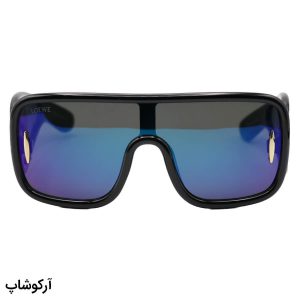 عکس از عینک آفتابی فانتزی لووه با فریم شکل مربعی، اور سایز، رنگ مشکی و لنز آینه‌ای و رنگ آبی مدل 4000