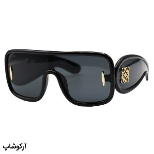 عکس از عینک آفتابی فانتزی لووه با فریم شکل مربعی، اور سایز، رنگ مشکی و لنز دودی تیره مدل 4000