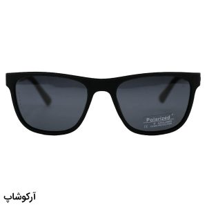 عکس از عینک آفتابی اوگا مورل با فریم مستطیلی، بیس‌دار، رنگ مشکی مات، دسته مشکی و طلایی، لولا فنردار و لنز دودی و پلاریزه مدل P78027