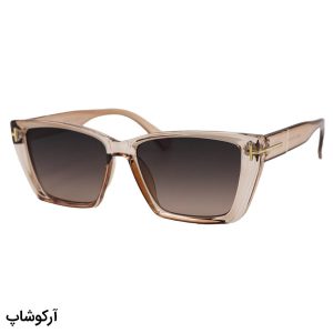 عکس از عینک آفتابی زنانه Tom Ford با فریم رنگ عسلی، شکل چشم گربه‌ای و لنز قهوه‌ای هایلایت مدل 0920