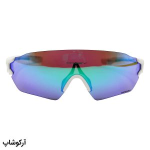 عکس از عینک ورزشی OAKLEY با فریم سفید رنگ، 4 کاور لنز قابل تعویض و تجهیزات کامل مدل OO9328-05