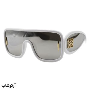 عکس از عینک آفتابی فانتزی LOEWE با فریم مربعی، اور سایز، رنگ سفید و لنز آینه‌ای و رنگ نقره‌ای مدل 4000