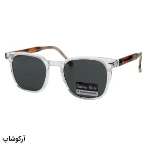 عکس از عینک آفتابی ویتوریو ریچی با فریم مربعی کوچک، رنگ شفاف، دسته هاوانا و سیم‌دار و لنز دودی و پلاریزه مدل 6247