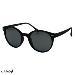 عکس از عینک آفتابی اوگا مورل با فریم شکل گرد، رنگ مشکی مات، لنز دودی تیره، پلاریزه و آنتی رفلکس مدل 7914