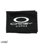 عکس از عینک ورزشی OAKLEY با فریم مشکی رنگ، 3 کاور لنز قابل تعویض و تجهیزات کامل مدل OO9403-01
