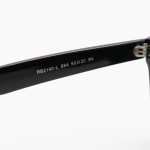 عکس از عینک آفتابی Ray-Ban با فریم ویفرر، رنگ مشکی و لنز دودی تیره و جنس شیشه (سایز متوسط و استاندارد) مدل RB2140-L