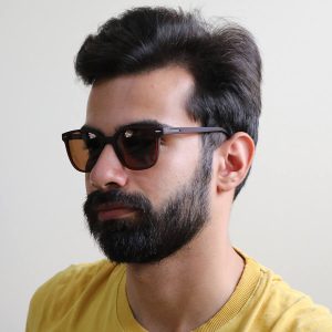 عکس از عینک آفتابی OGA MOREL با فریم مربعی مدل 7904 بر روی صورت محمدحسین ابراهیم زاده