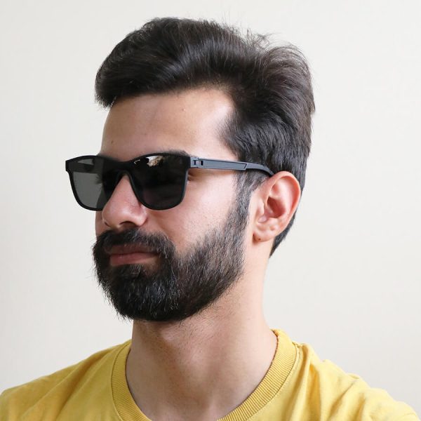 عکس از عینک آفتابی اوگا مورل با فریم ویفرر و لنز پلاریزه و آنتی رفلکس مدل 9294 بر روی صورت محمدحسین ابراهیم زاده