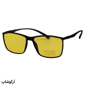 عکس از عینک دید در شب پورشه دیزاین با فریم مستطیلی شکل، رنگ مشکی مات و لنز زرد رنگ مدل Y151