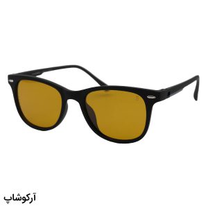عکس از عینک دید در شب اوگا مورل با فریم مشکی مات، مربعی شکل، دسته فنری و لنز زرد رنگ مدل 78099