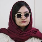 عکس از عینک آفتابی سلین با فریم فلزی، مربعی شکل و لنز یووی 400 مدل 10485 بر روی صورت فاطمه ابراهیم زاده