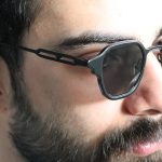عکس از عینک آفتابی سلین با فریم فلزی، مربعی شکل و لنز یووی 400 مدل 10485 بر روی صورت محمدحسین ابراهیم زاده