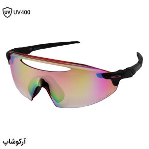 عکس از عینک ورزشی oakley با فریم و دسته مشکی رنگ، لنز جیوه‌ای و چند رنگ و prizm مدل oo9407