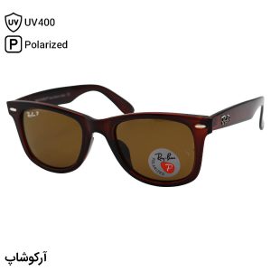 عکس از عینک آفتابی Ray-Ban با فریم قهوه‌ای براق، شکل ویفرر، لولا دوبل، لنز قهوه‌ای تیره، جنس شیشه، پلاریزه و آنتی رفلکس مدل RB2140-901