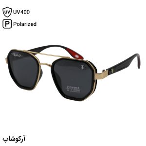 عکس از عینک آفتابی ریبن و فراری با فریم مشکی و طلایی رنگ، شکل چندضلعی، دسته مشکی و لنز دودی تیره و پلاریزه مدل P9009