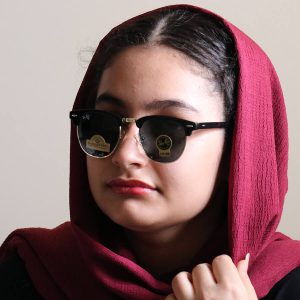 عکس ازعینک آفتابی Ray-Ban با فریم کلاب مستر مدل RB3016 بر روی صورت فاطمه ابراهیم زاده