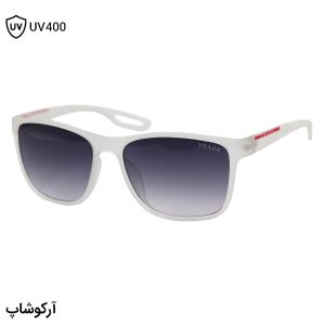 عکس از عینک آفتابی پرادا با فریم رنگ سفید مات (یخی)، مربعی شکل و عدسی دودی سایه روشن مدل 8084